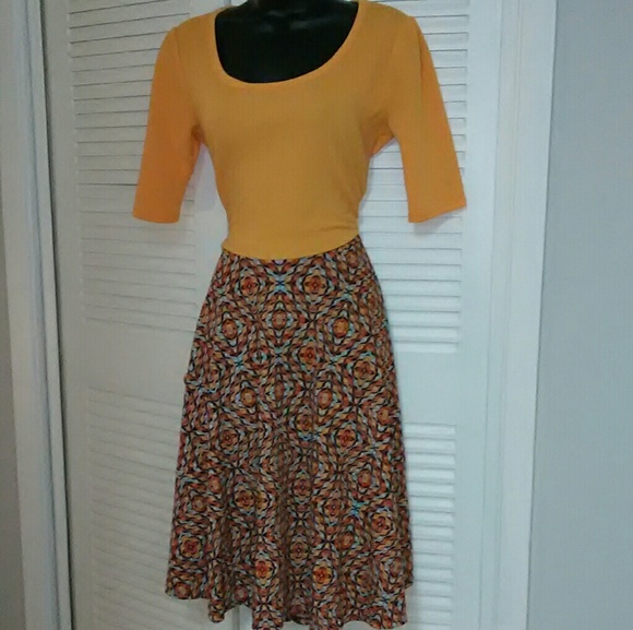 LuLaRoe Dresses & Skirts - LulaRoe Nicole dress sz medium orange multi color